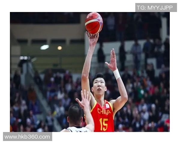 上海篮球队在世界杯中的灵活性表现分析与战术启示 上海篮球队在世界杯中的灵活性表现分析与战术启示