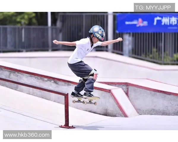 成都滑板队战术解析：灵活转换打法提升竞技水平与团队协作能力