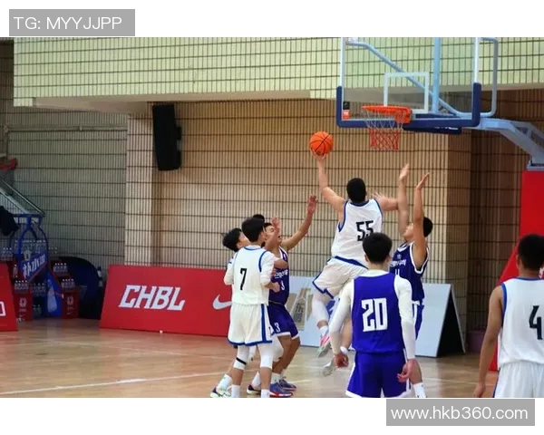 重庆篮球队的速度之道：如何在赛场上掌控节奏与激情