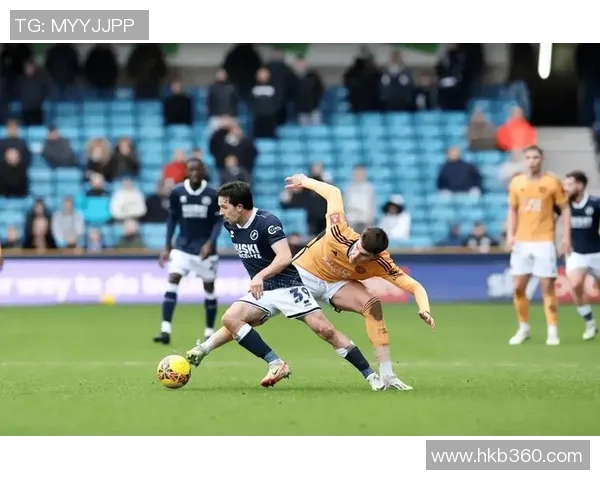 米尔沃尔主场迎战布里全力争胜展现球队实力与斗志