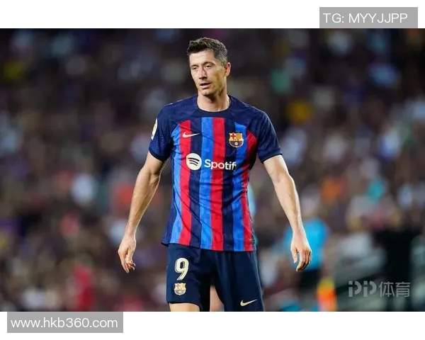 莱万带领球队再创辉煌新篇章球迷期待他在赛场上的精彩表现